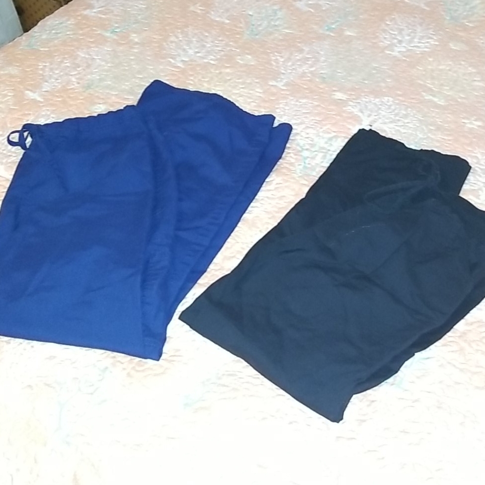 2 scrub bottoms